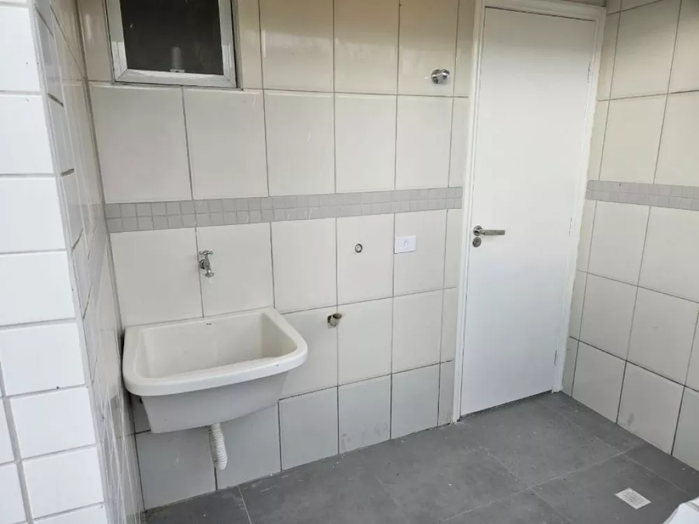 Apartamento à venda com 3 quartos, 145m² - Foto 12