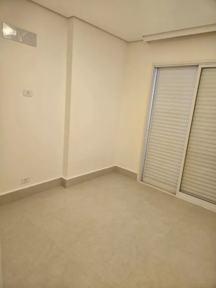 Apartamento à venda com 3 quartos, 145m² - Foto 10