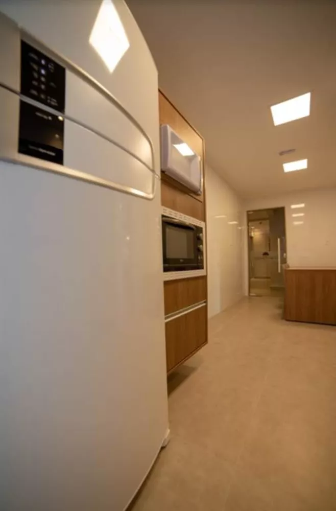 Apartamento à venda com 3 quartos, 135m² - Foto 6