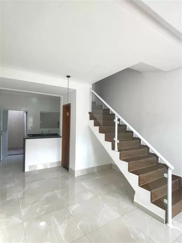 Sobrado à venda com 3 quartos, 88m² - Foto 6