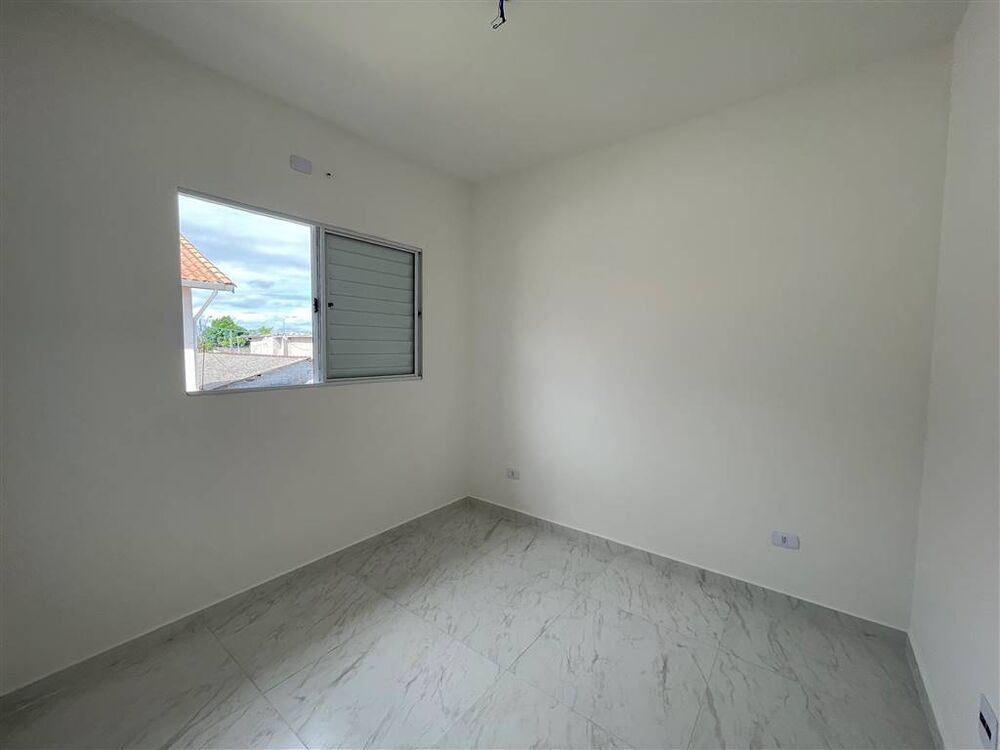Casa à venda com 2 quartos, 50m² - Foto 7