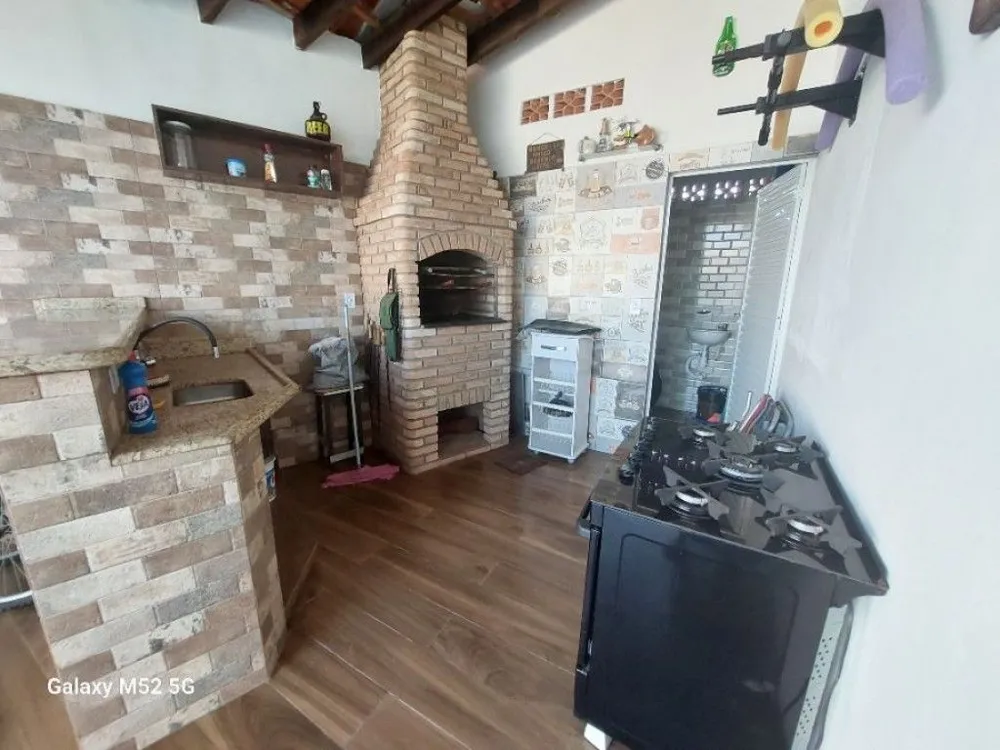 Casa, 4 quartos, 233 m² - Foto 2
