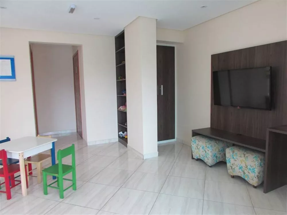 Apartamento à venda com 1 quarto, 47m² - Foto 5