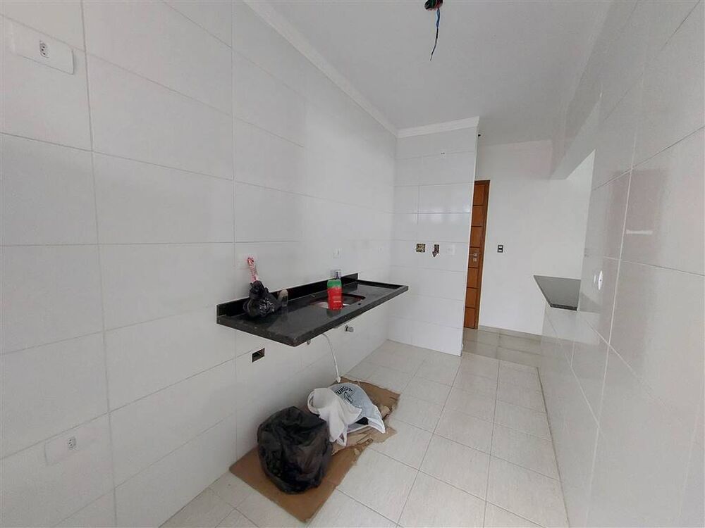 Apartamento à venda com 2 quartos, 70m² - Foto 4