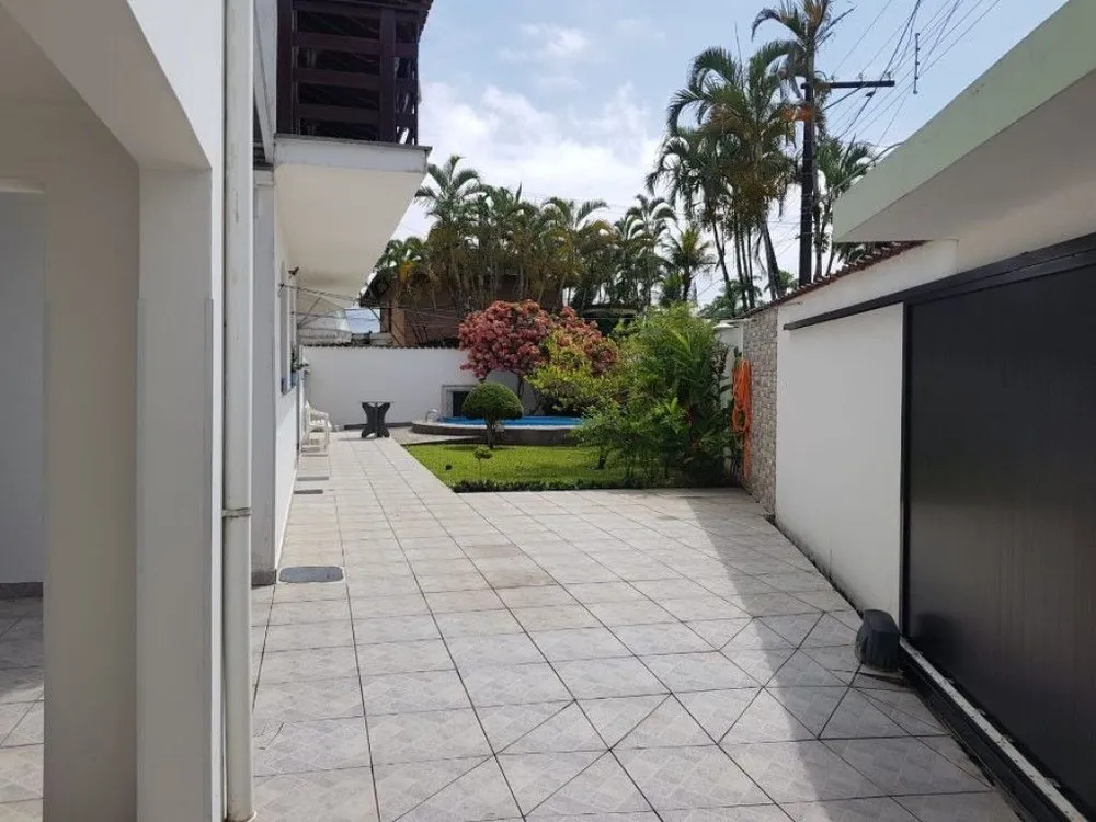 Casa, 3 quartos, 332 m² - Foto 2
