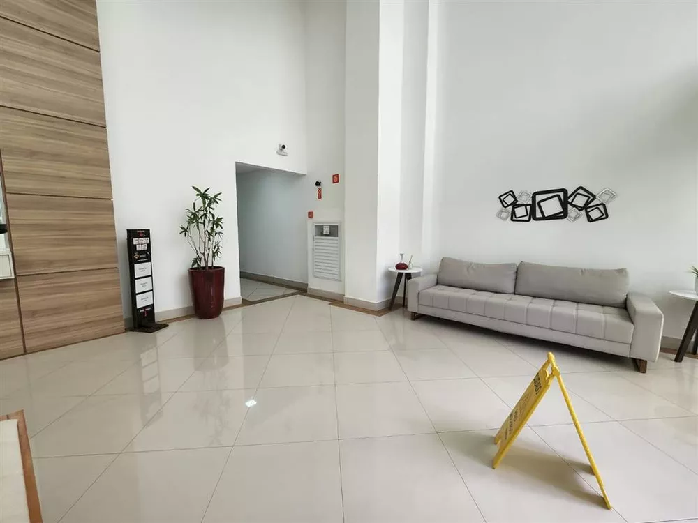 Apartamento à venda com 2 quartos, 78m² - Foto 2