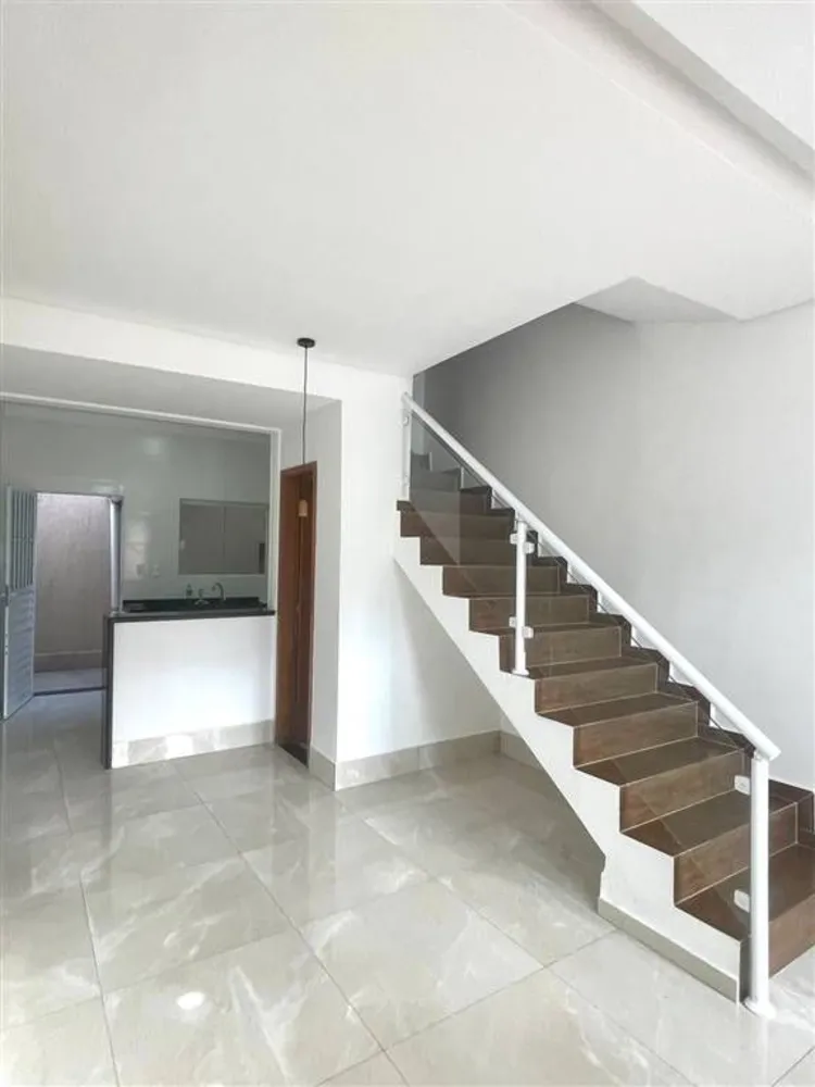 Casa, 3 quartos, 88 m² - Foto 2
