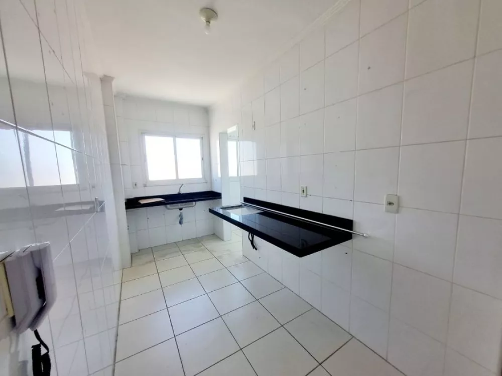 Apartamento para alugar com 2 quartos, 60m² - Foto 11