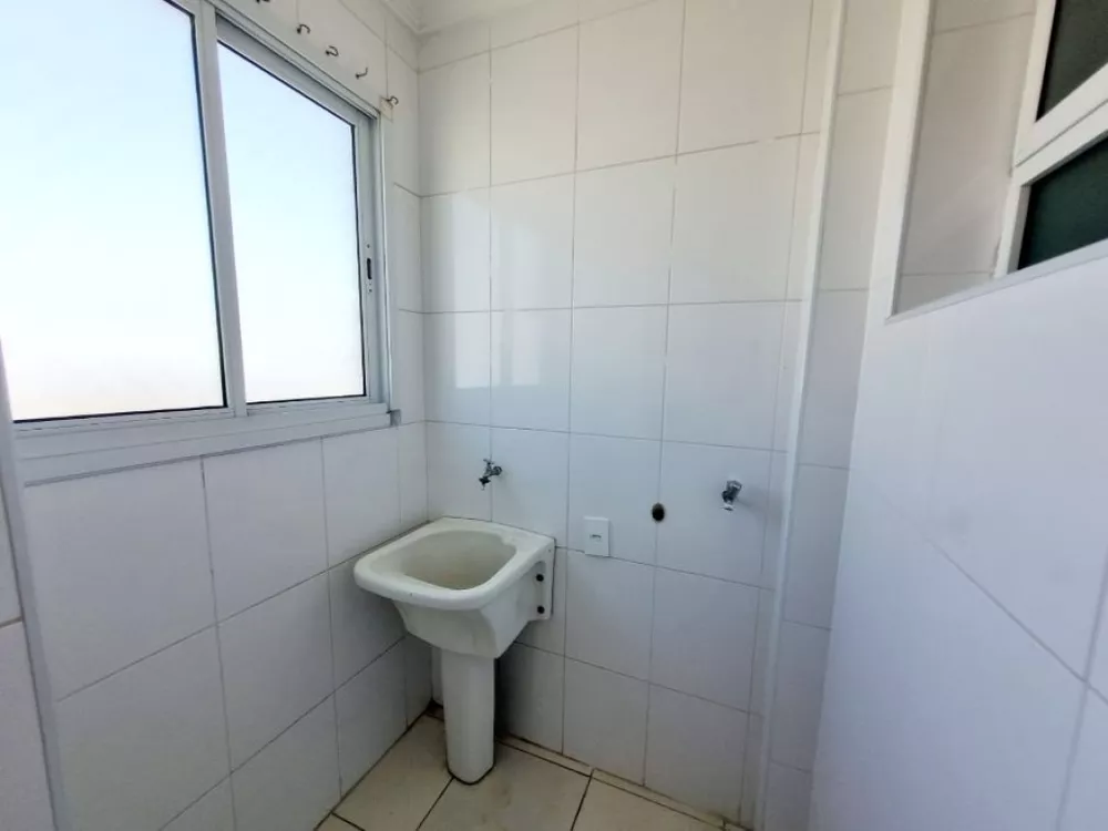 Apartamento para alugar com 2 quartos, 60m² - Foto 8