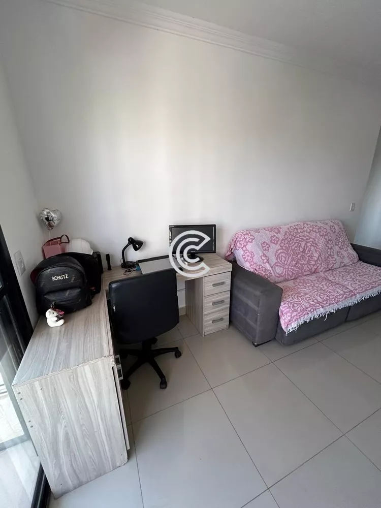 Apartamento à venda com 2 quartos, 75m² - Foto 3