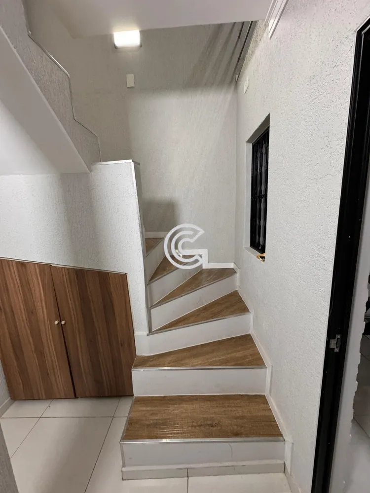 Casa, 3 quartos, 190 m² - Foto 2