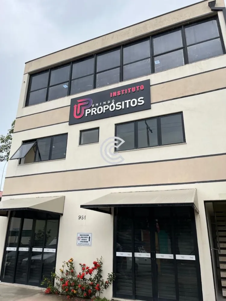 Loja-Salão, 140 m² - Foto 1