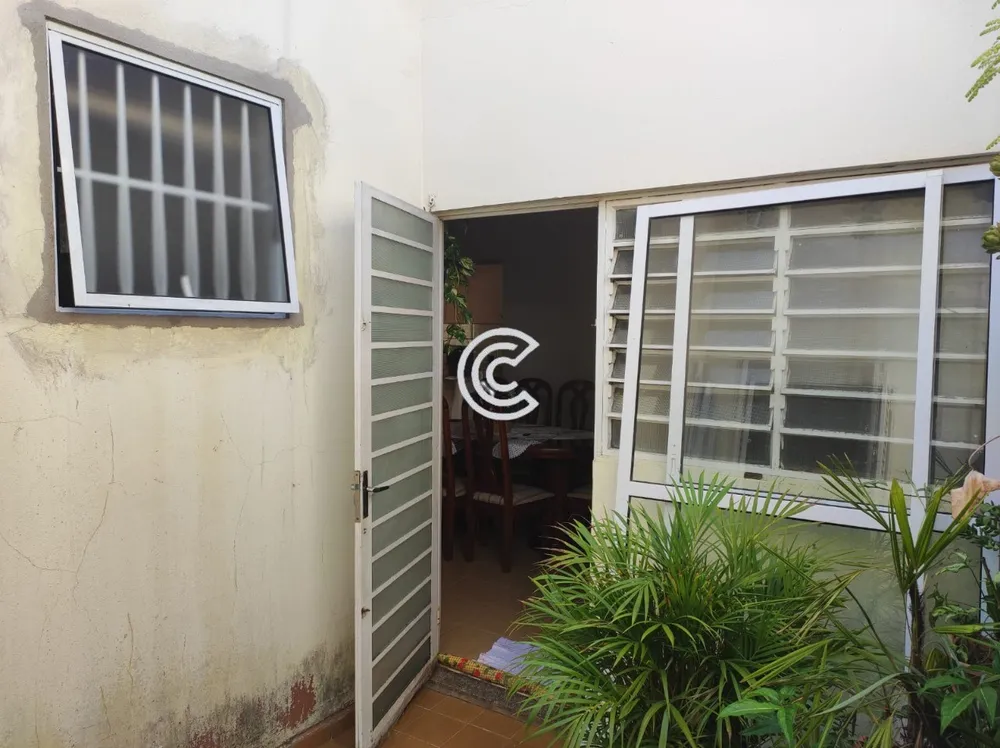Casa, 4 quartos, 200 m² - Foto 1
