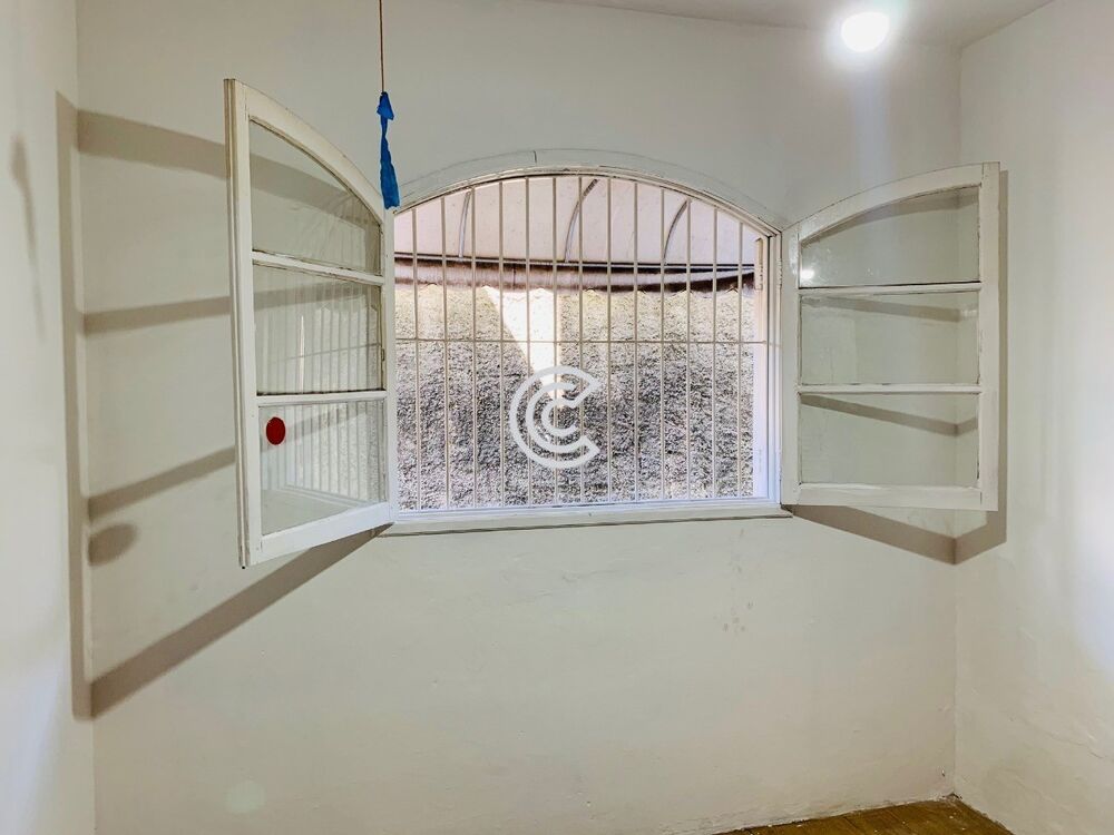 Casa à venda com 3 quartos, 400m² - Foto 9