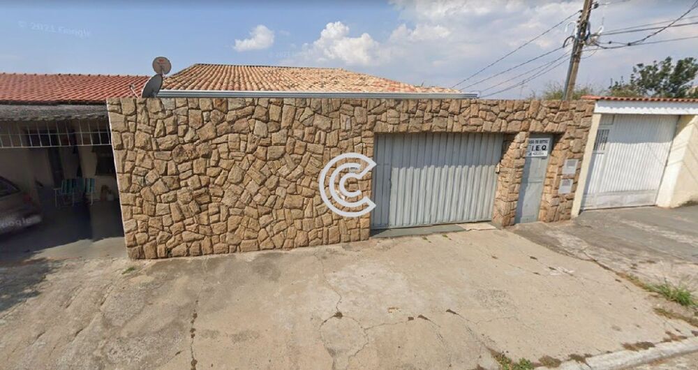 Casa à venda com 3 quartos, 400m² - Foto 1