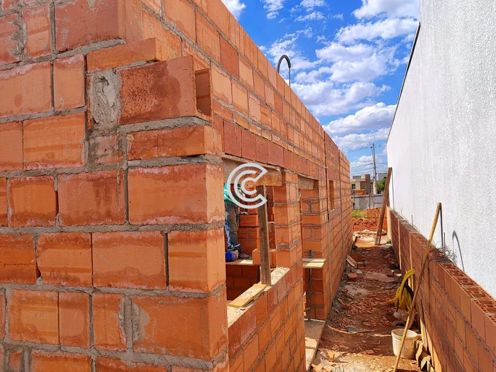 Casa, 3 quartos, 131 m² - Foto 2