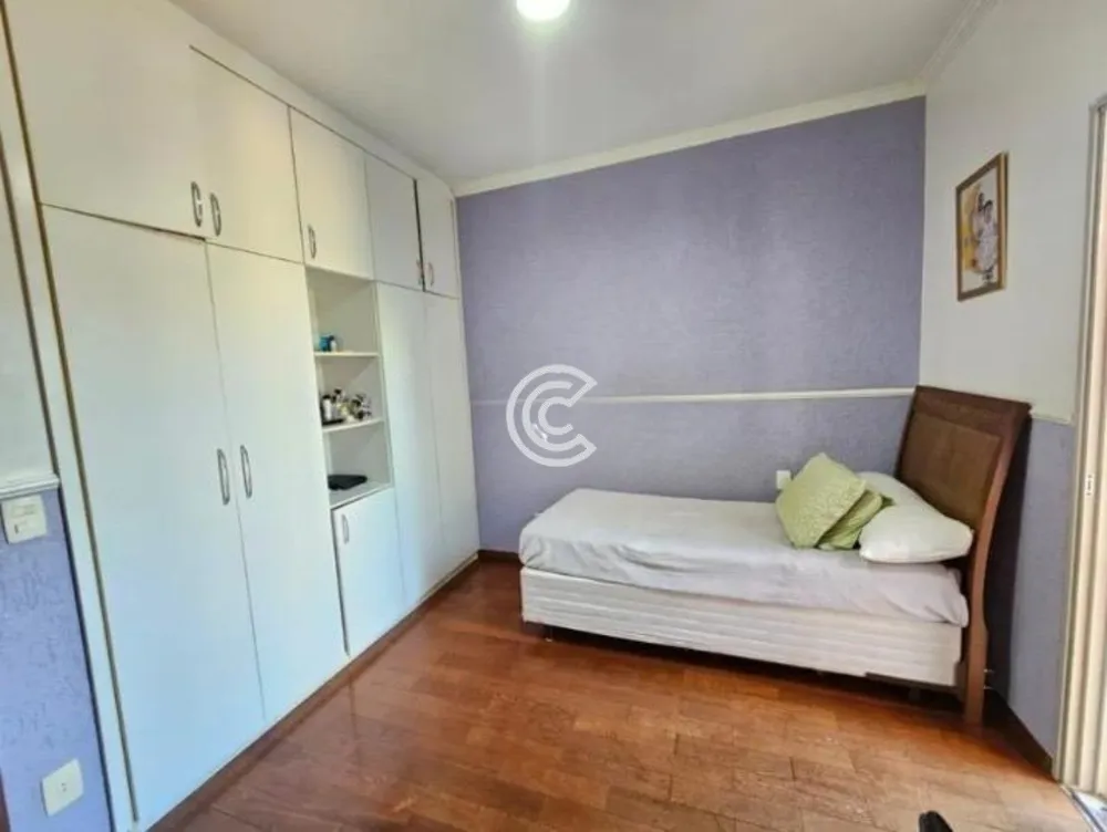 Casa, 4 quartos, 374 m² - Foto 1