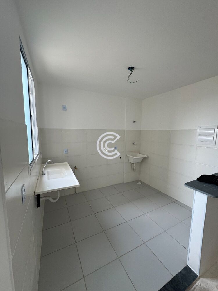 Apartamento à venda com 2 quartos, 44m² - Foto 3