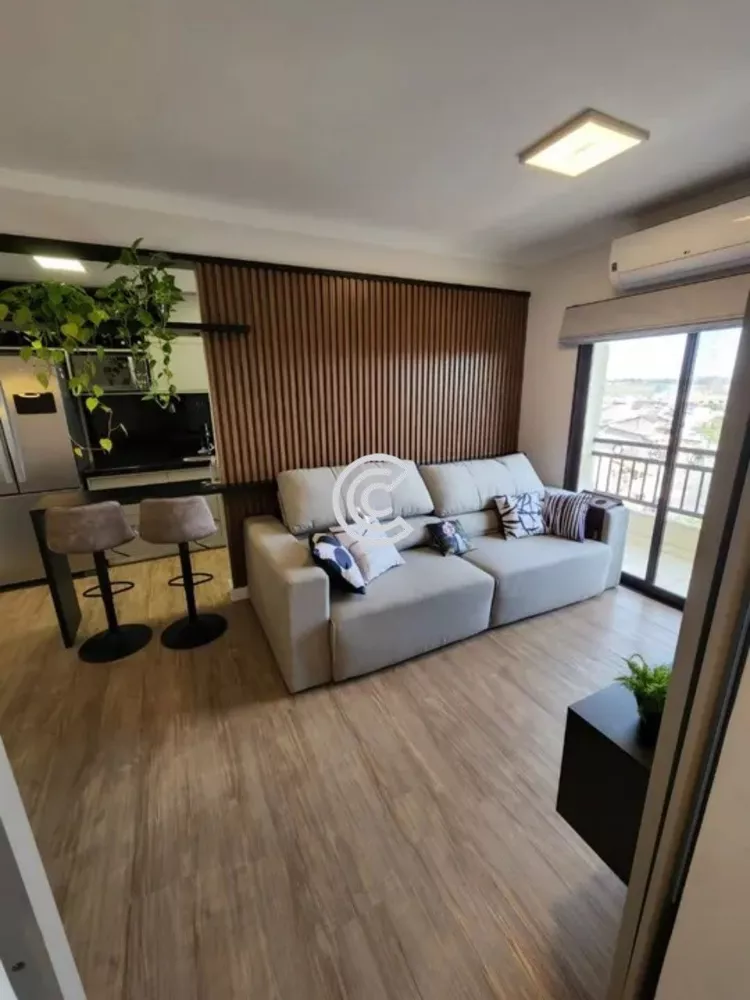 Apartamento à venda com 3 quartos, 77m² - Foto 1