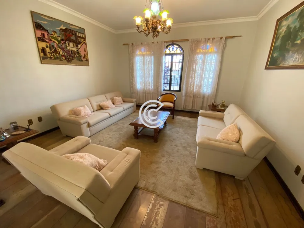 Casa, 3 quartos, 300 m² - Foto 2