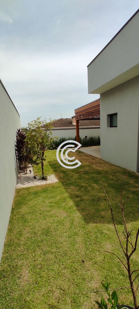 Casa à venda com 3 quartos, 300m² - Foto 30