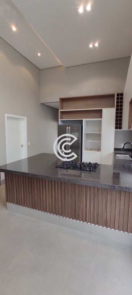 Casa à venda com 3 quartos, 300m² - Foto 6