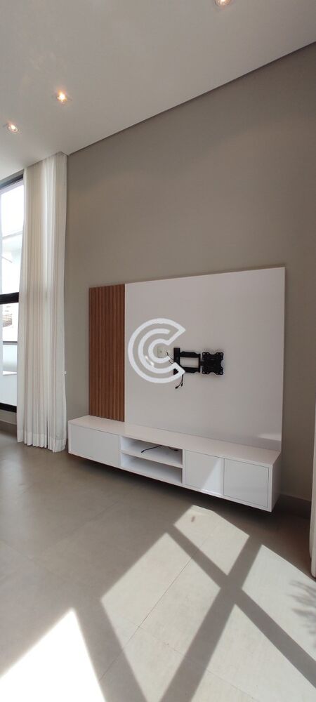 Casa à venda com 3 quartos, 300m² - Foto 3