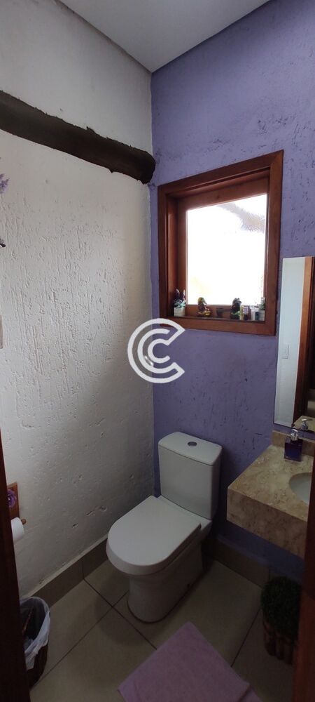 Casa à venda com 3 quartos, 300m² - Foto 3