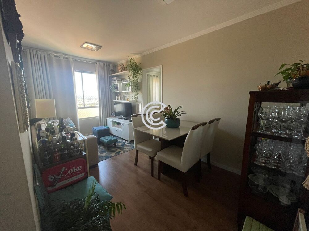 Apartamento à venda com 2 quartos, 45m² - Foto 2