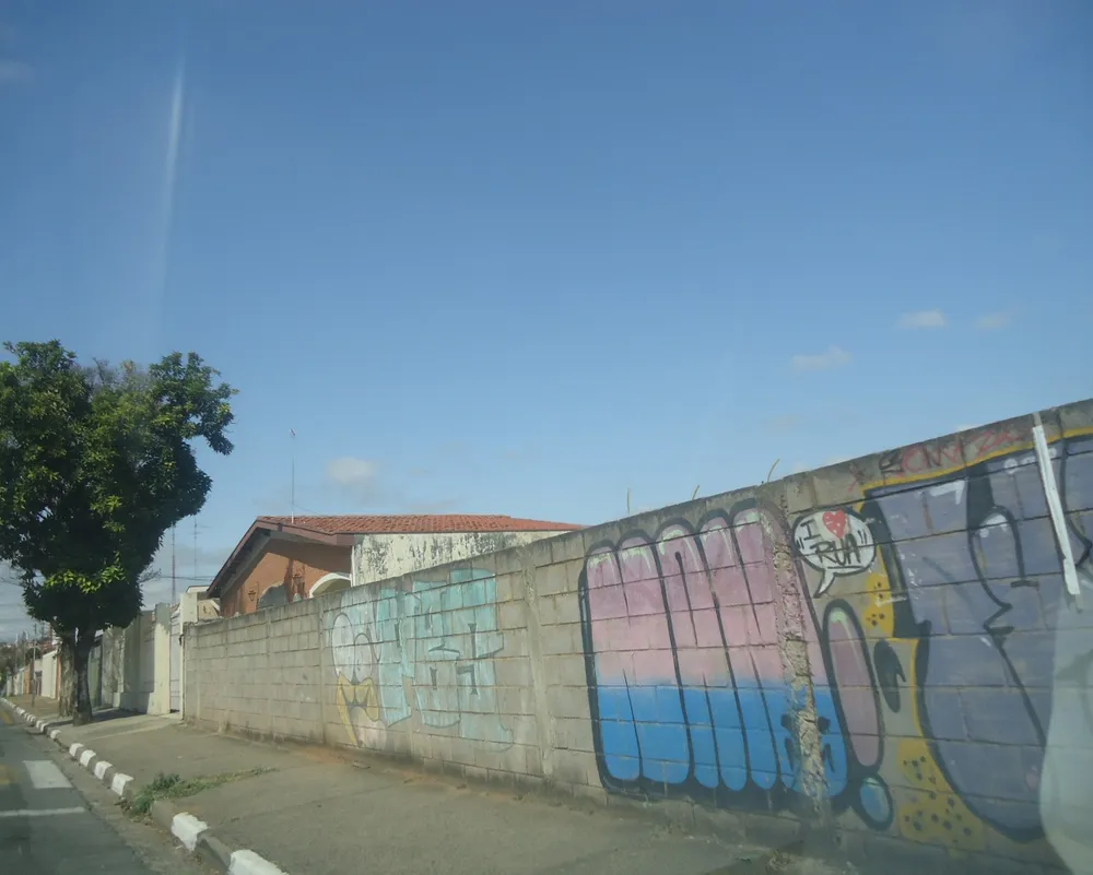 Loteamento e Condomínio, 1000 m² - Foto 1