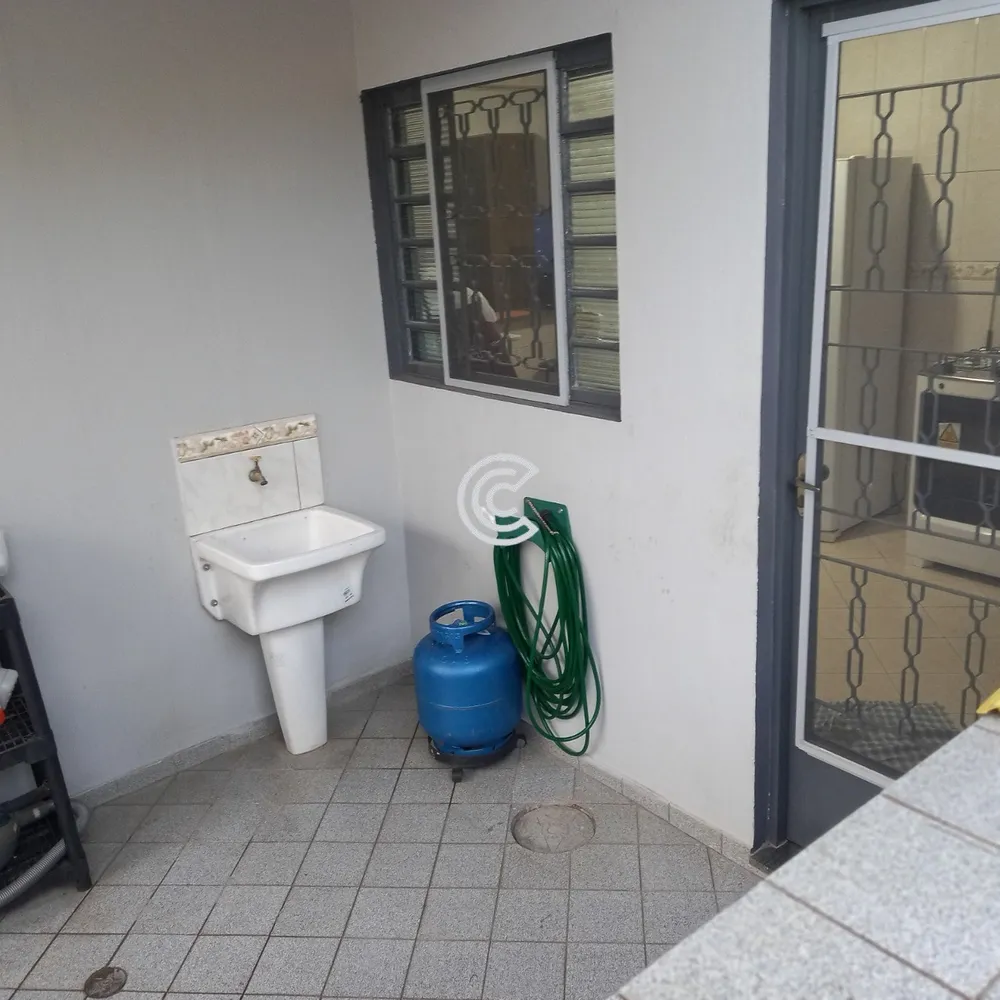 Casa, 2 quartos, 275 m² - Foto 10