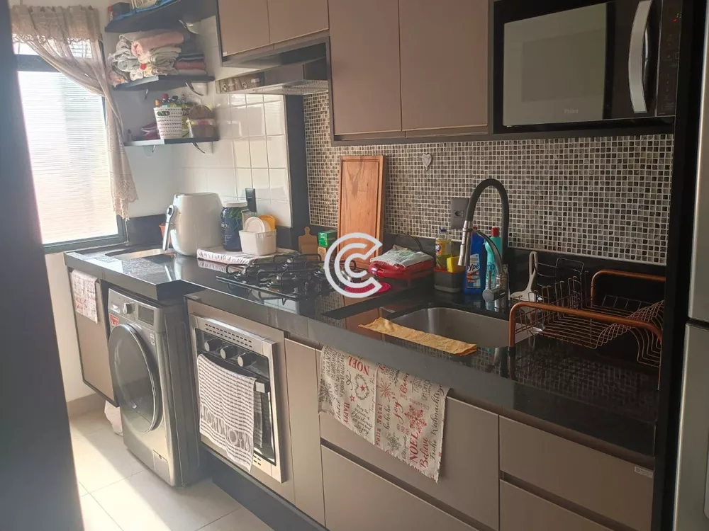 Apartamento à venda com 2 quartos, 48m² - Foto 4