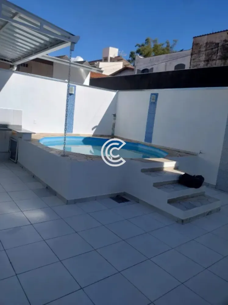 Casa, 3 quartos, 325 m² - Foto 2