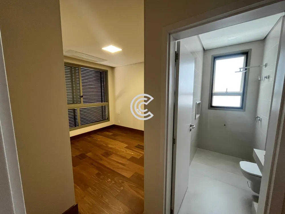 Apartamento, 3 quartos, 257 m² - Foto 4