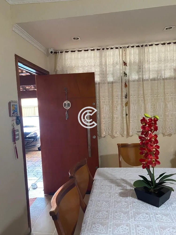 Casa, 3 quartos, 250 m² - Foto 7