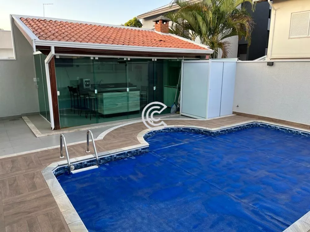 Casa à venda com 4 quartos, 250m² - Foto 3