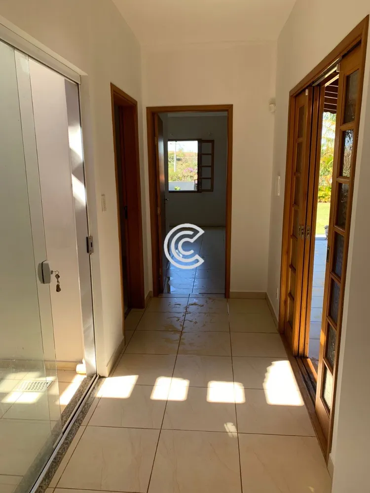 Chácara, 3 quartos, 1032 m² - Foto 6