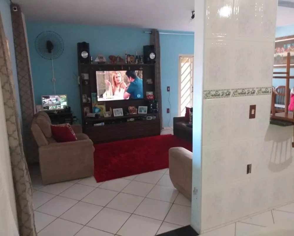 Chácara à venda com 2 quartos, 2600m² - Foto 4