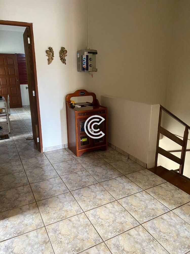 Casa, 3 quartos, 170 m² - Foto 3