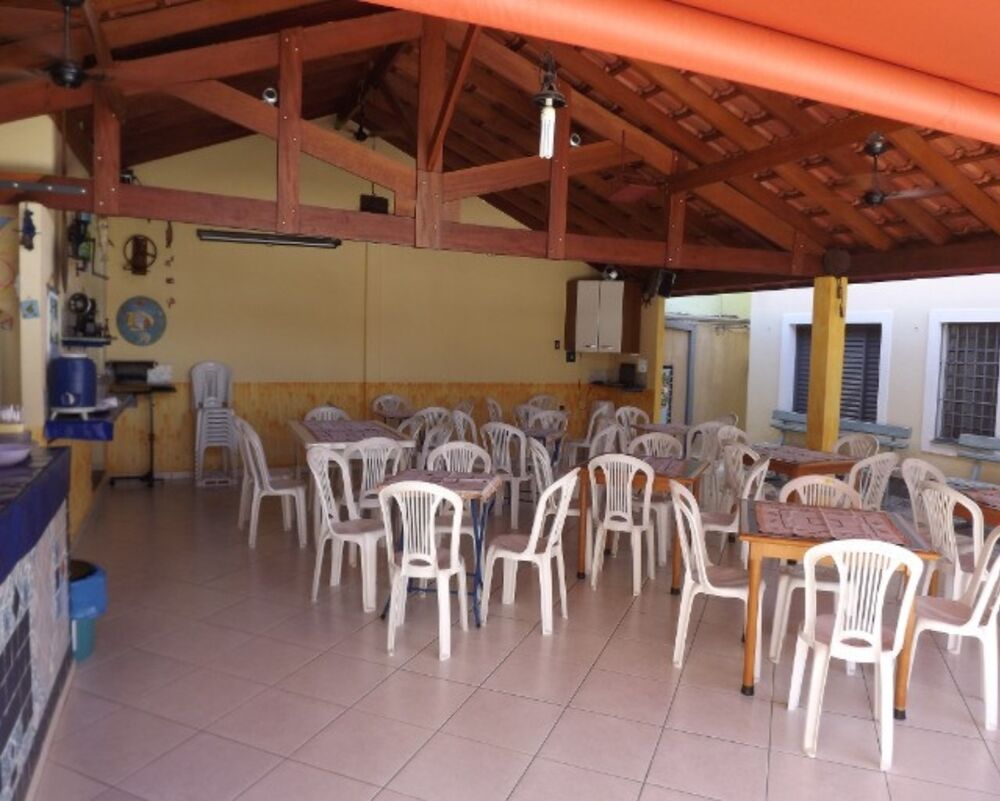 Casa à venda com 4 quartos, 384m² - Foto 4