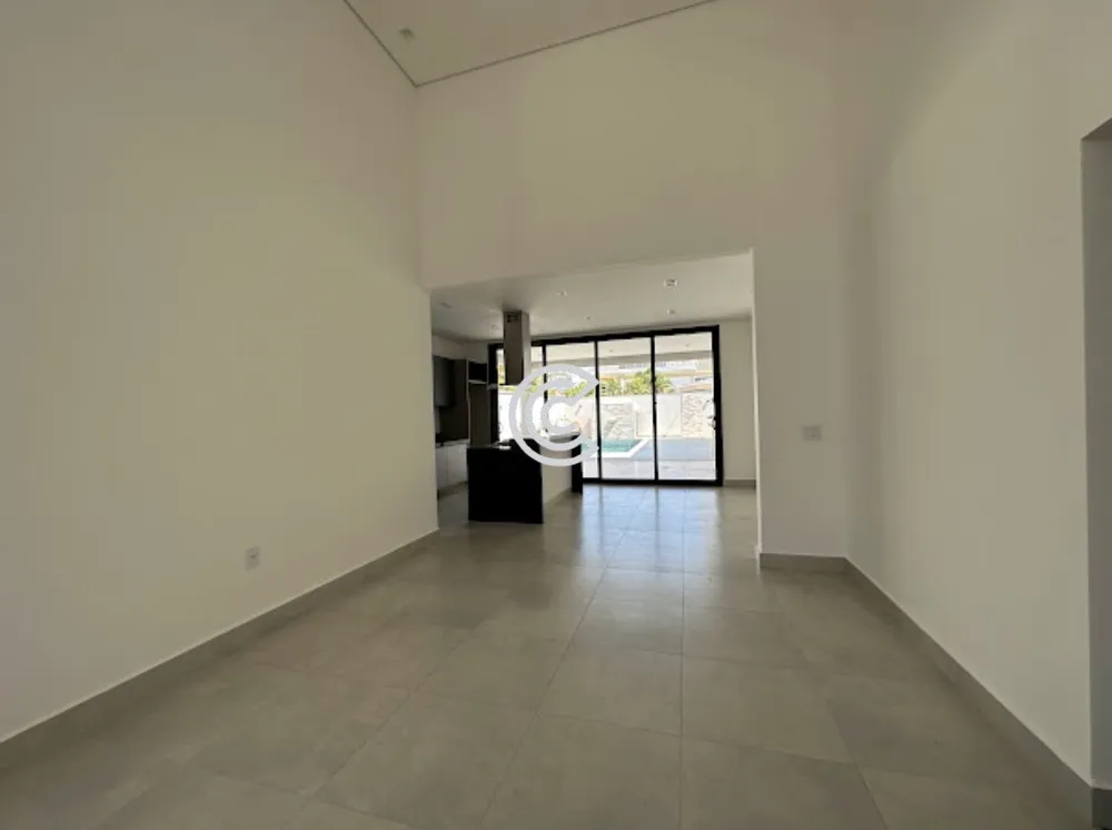 Casa, 4 quartos, 261 m² - Foto 2