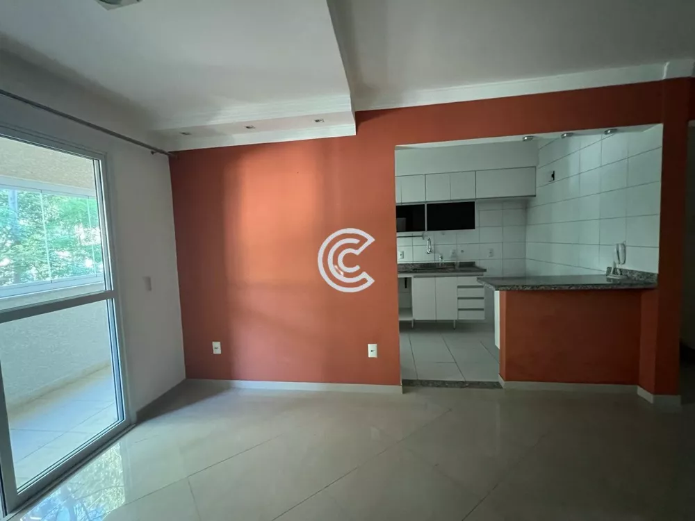 Apartamento à venda com 3 quartos, 80m² - Foto 1