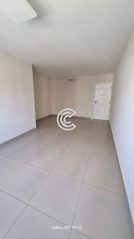 Apartamento à venda com 3 quartos, 105m² - Foto 4