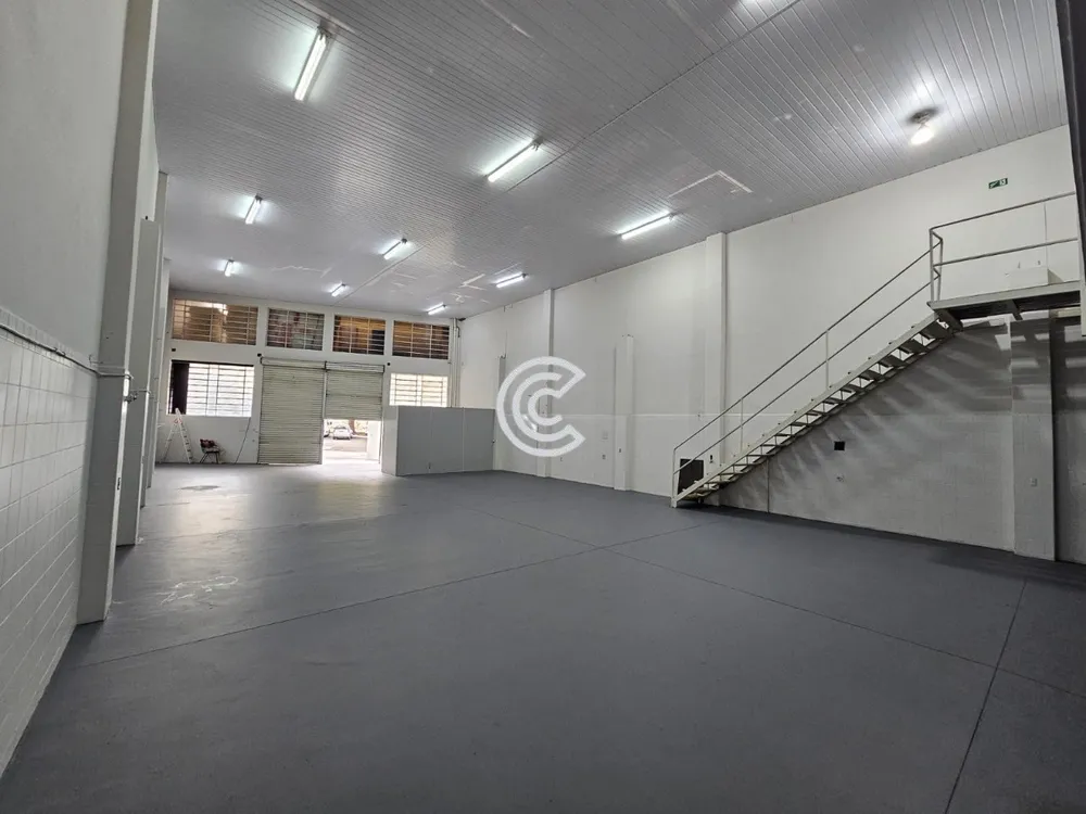 Depósito-Galpão, 850 m² - Foto 1