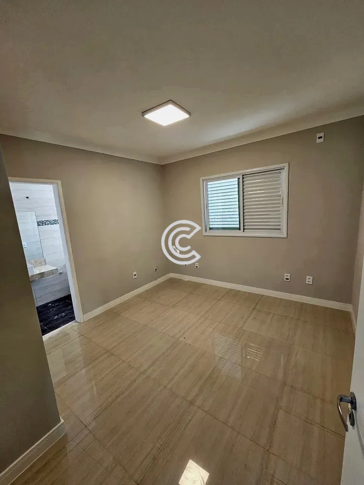 Casa, 3 quartos, 250 m² - Foto 3
