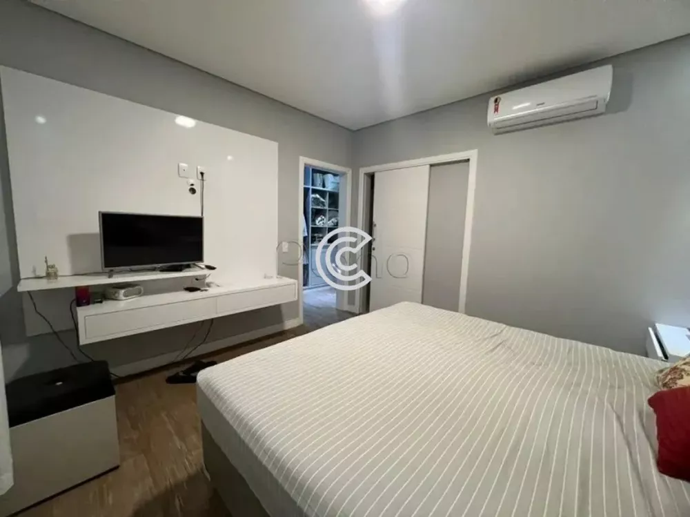 Casa à venda com 3 quartos, 203m² - Foto 8