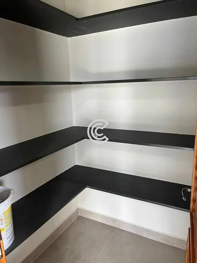 Casa, 3 quartos, 262 m² - Foto 4
