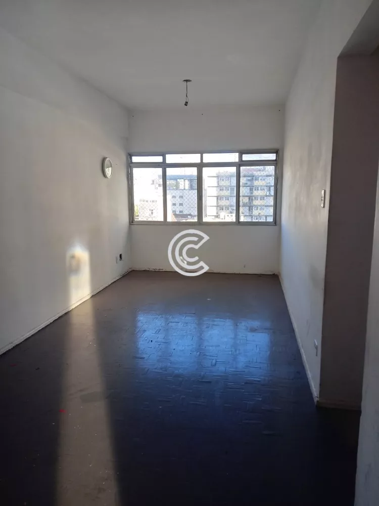 Apartamento à venda com 2 quartos, 47m² - Foto 2