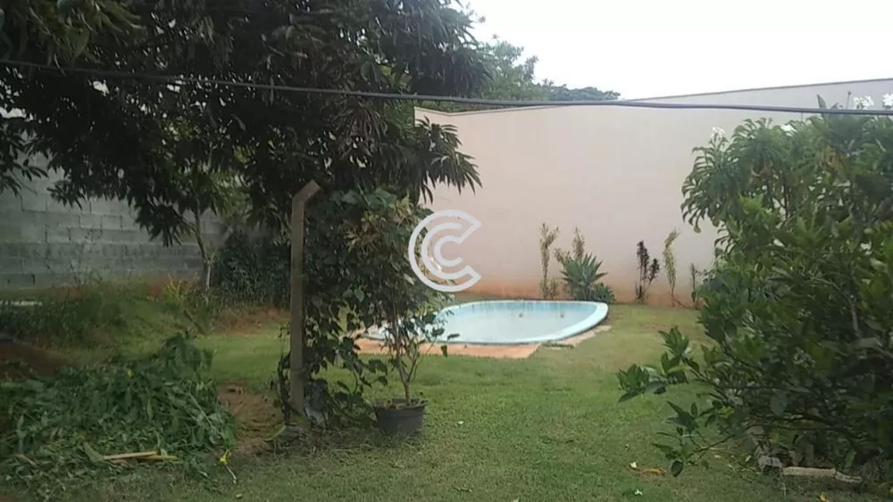 Chácara à venda com 3 quartos, 1000m² - Foto 2