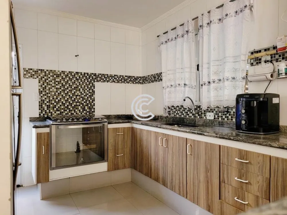 Casa, 3 quartos, 250 m² - Foto 8
